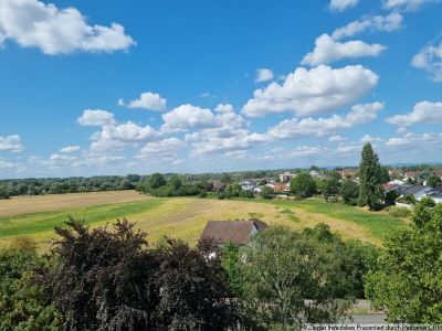 TOP Wohnung mit großem Balkon und schöner Aussicht in Brühl - 33304081