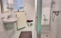 26 GG, Tageslichtbad mit Wanne und Dusche