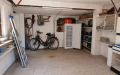 22 Garage innen, KI opt