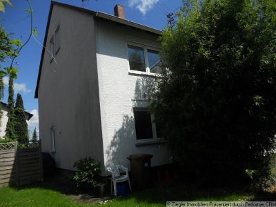 Freistehendes 3-Familienhaus in bevorzugter Lage von Edingen-Neckarhausen, Nähe Neckardamm