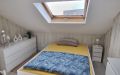 54 - DG - Rechts - Schlafzimmer