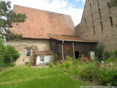 Viel Potential - Bauernhaus mit Scheune und idyllischem Garten in Edingen