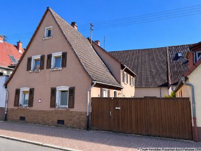 1-Fam.-Haus mit Hof und Scheune in Edingen-Neckarhausen - 10004053